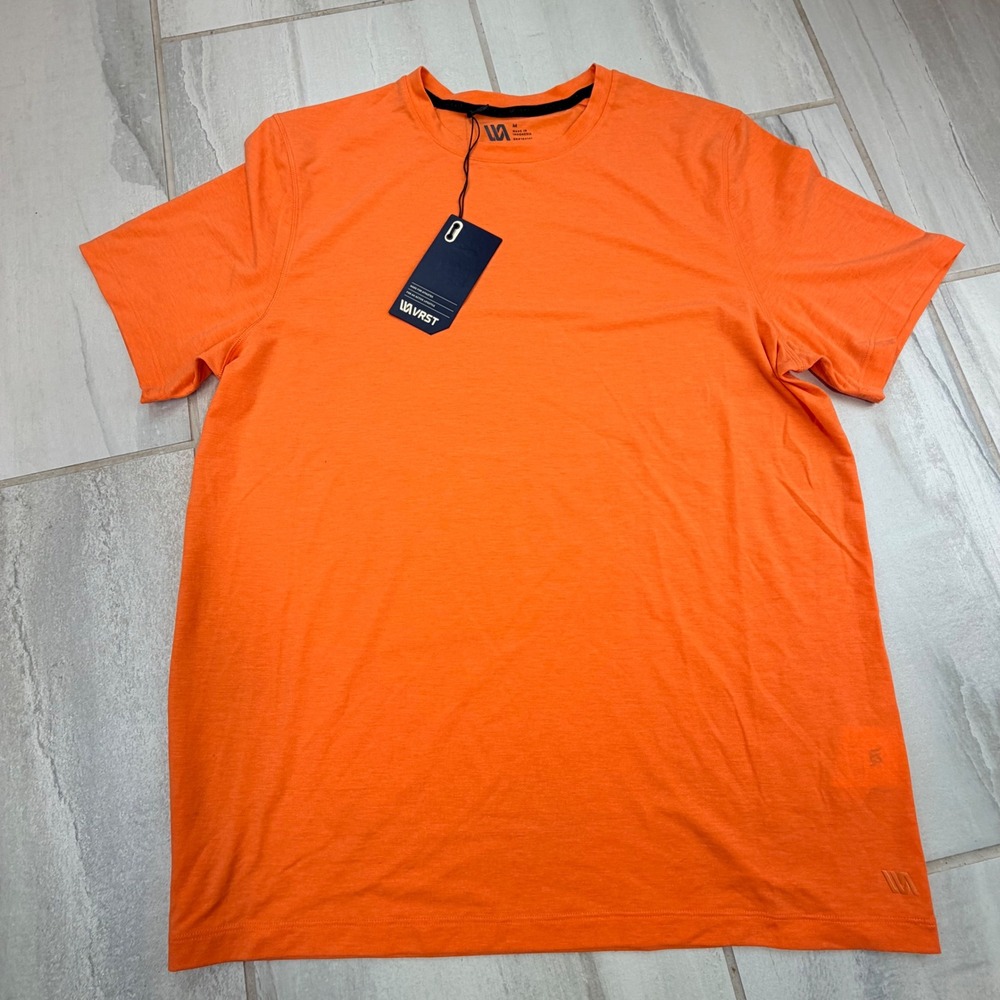 VRST Icon Short Sleeve Tee Mens Medium Fresh Tangerine Heather MAX233402H NEW